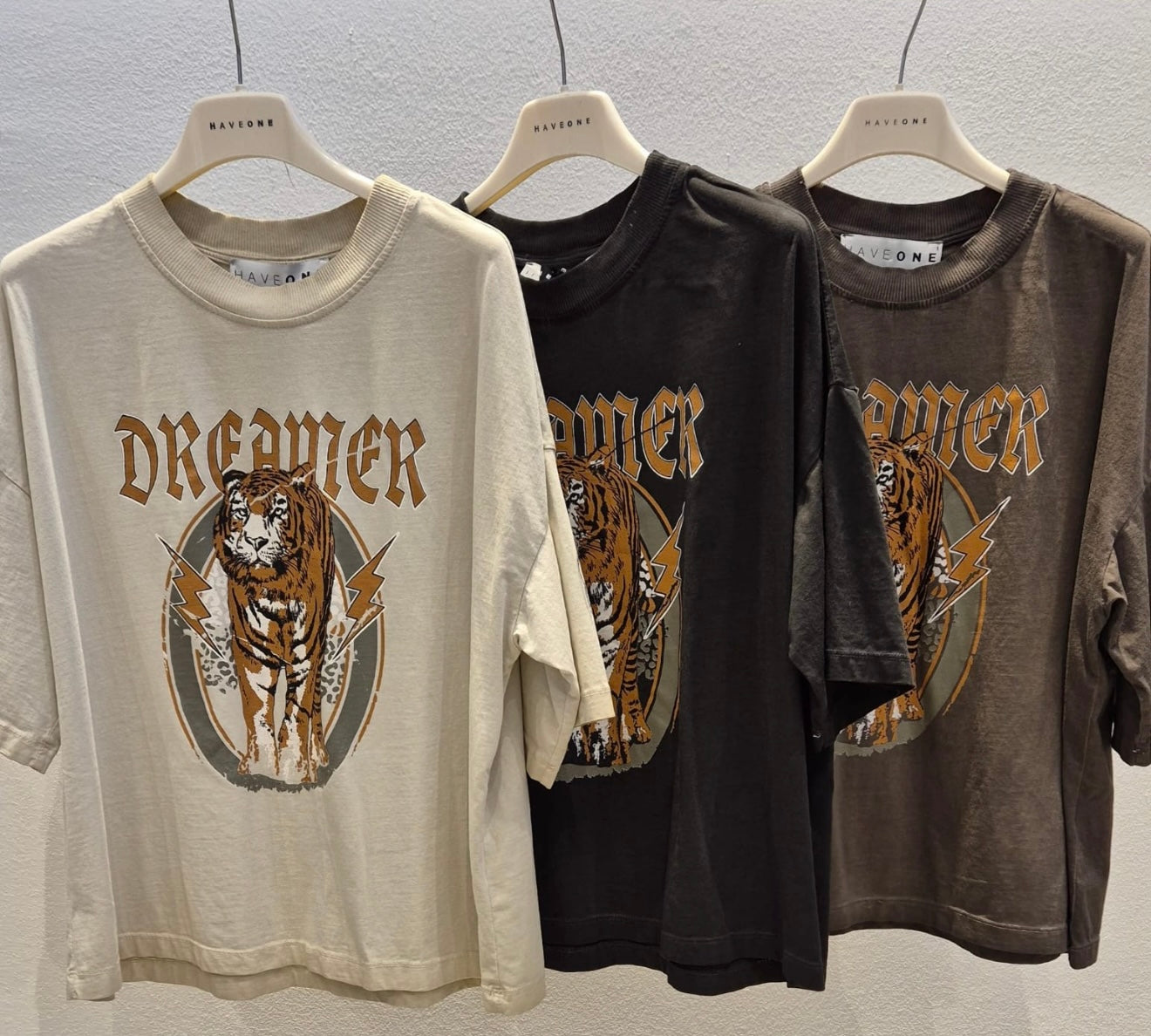 T-shirt Over Tigre