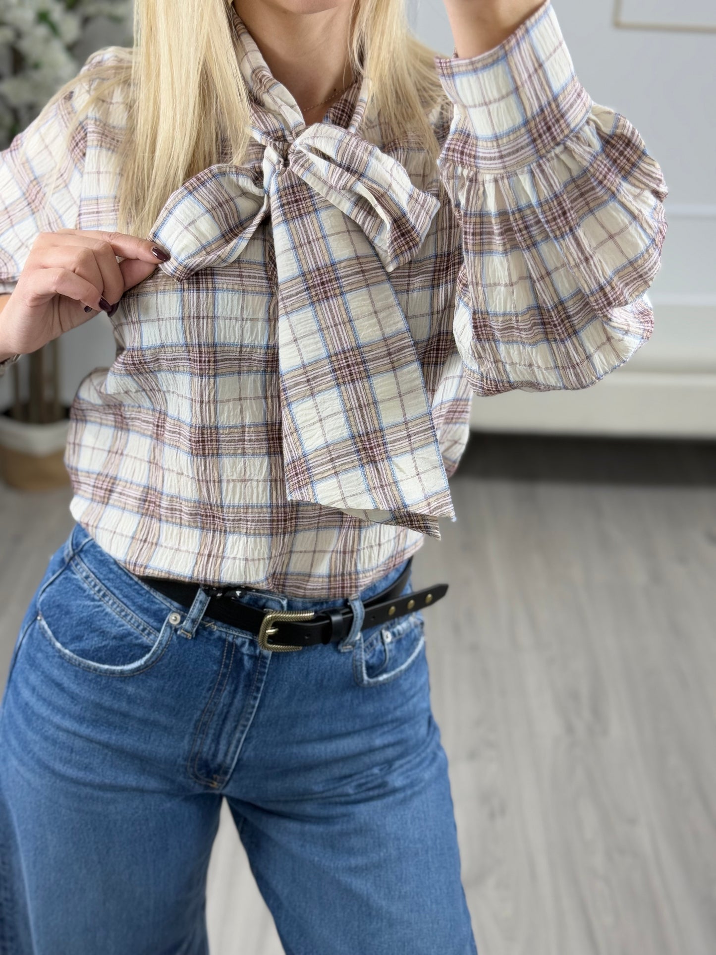 Haveone Camicia con Fiocco Collo
