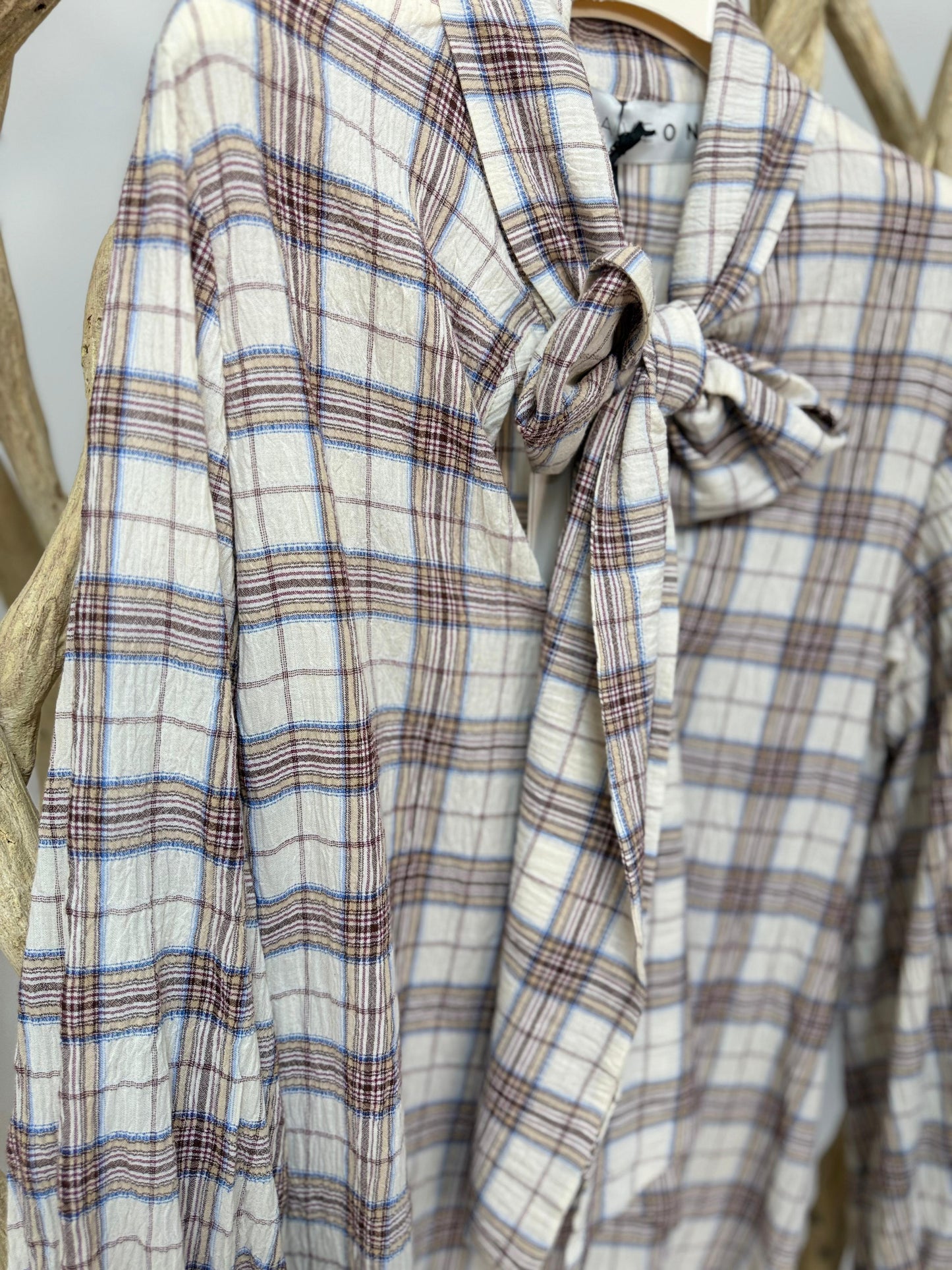Haveone Camicia con Fiocco Collo