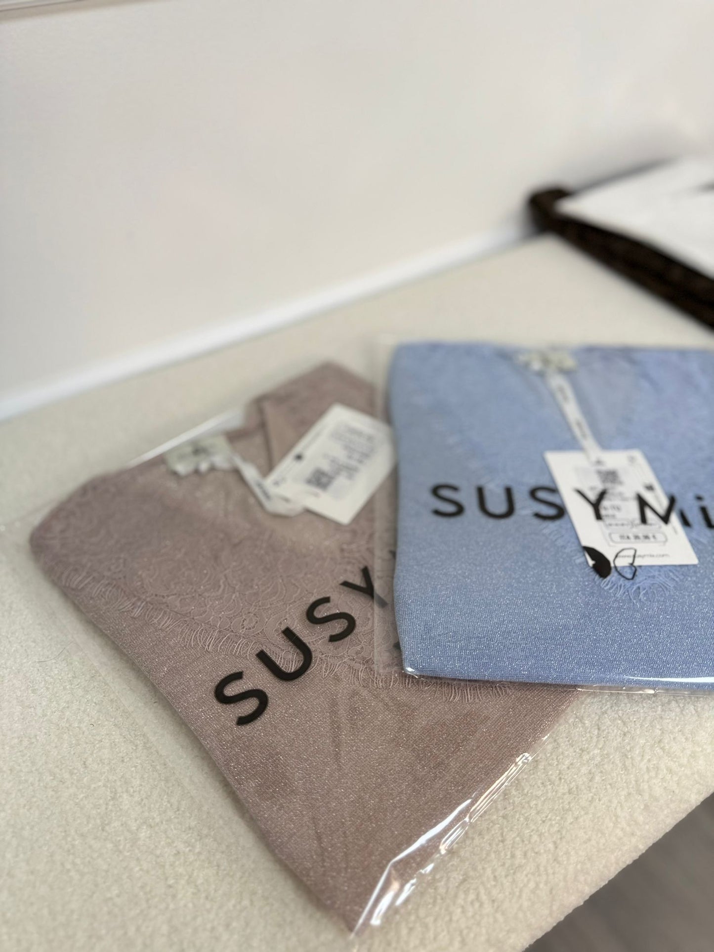 Susy Mix Maglietta