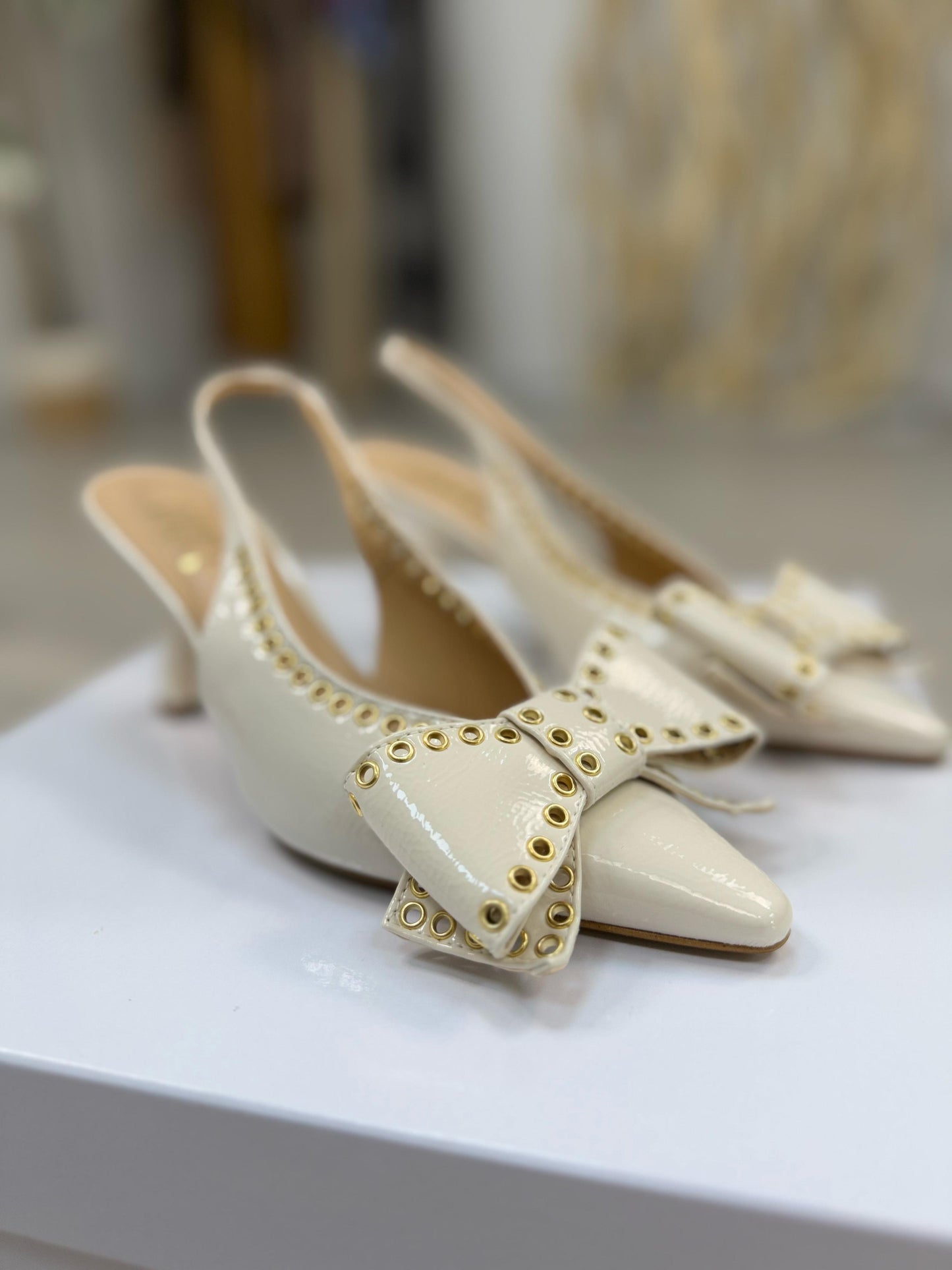 Ovye Slingback