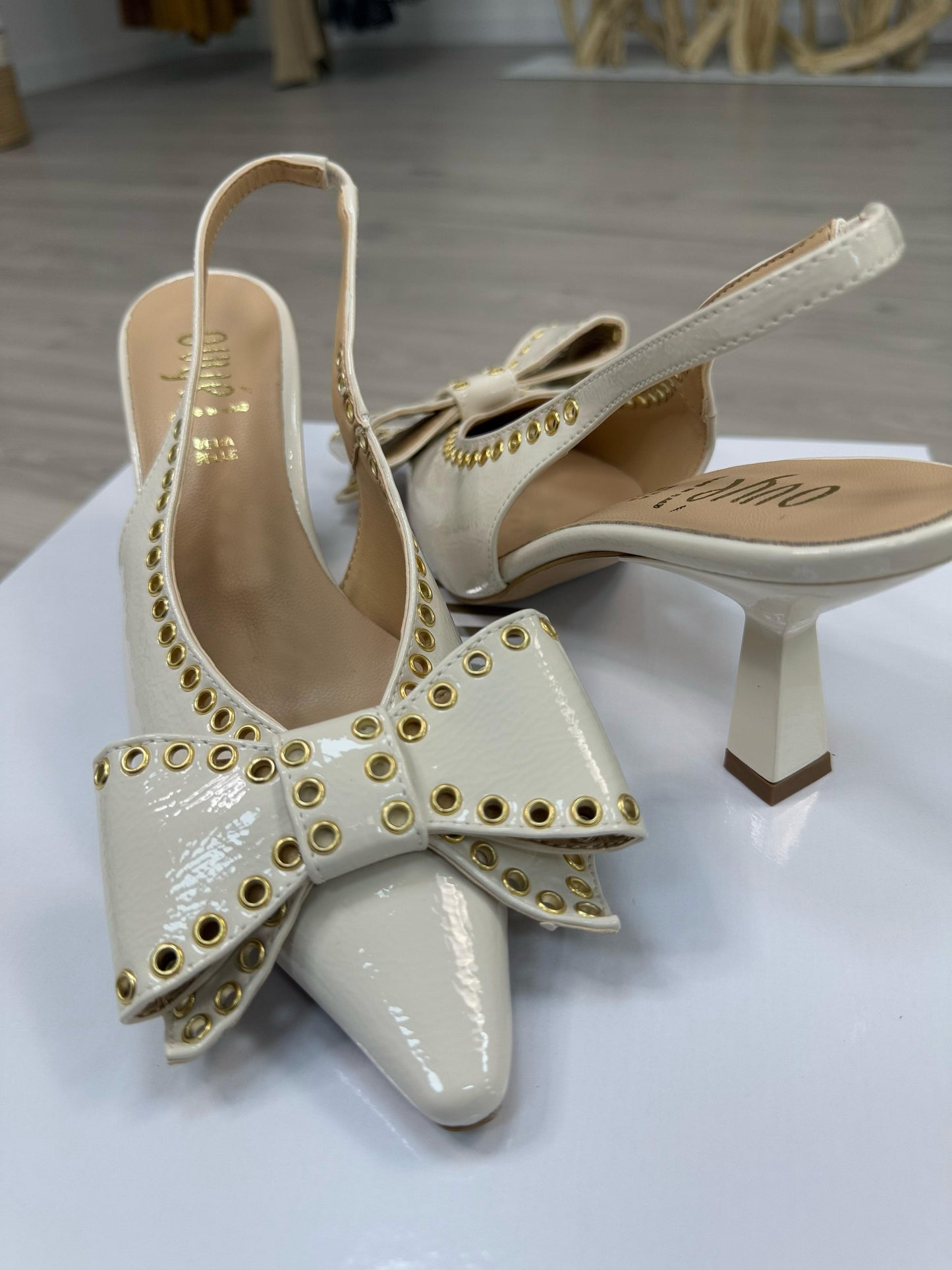 Ovye Slingback
