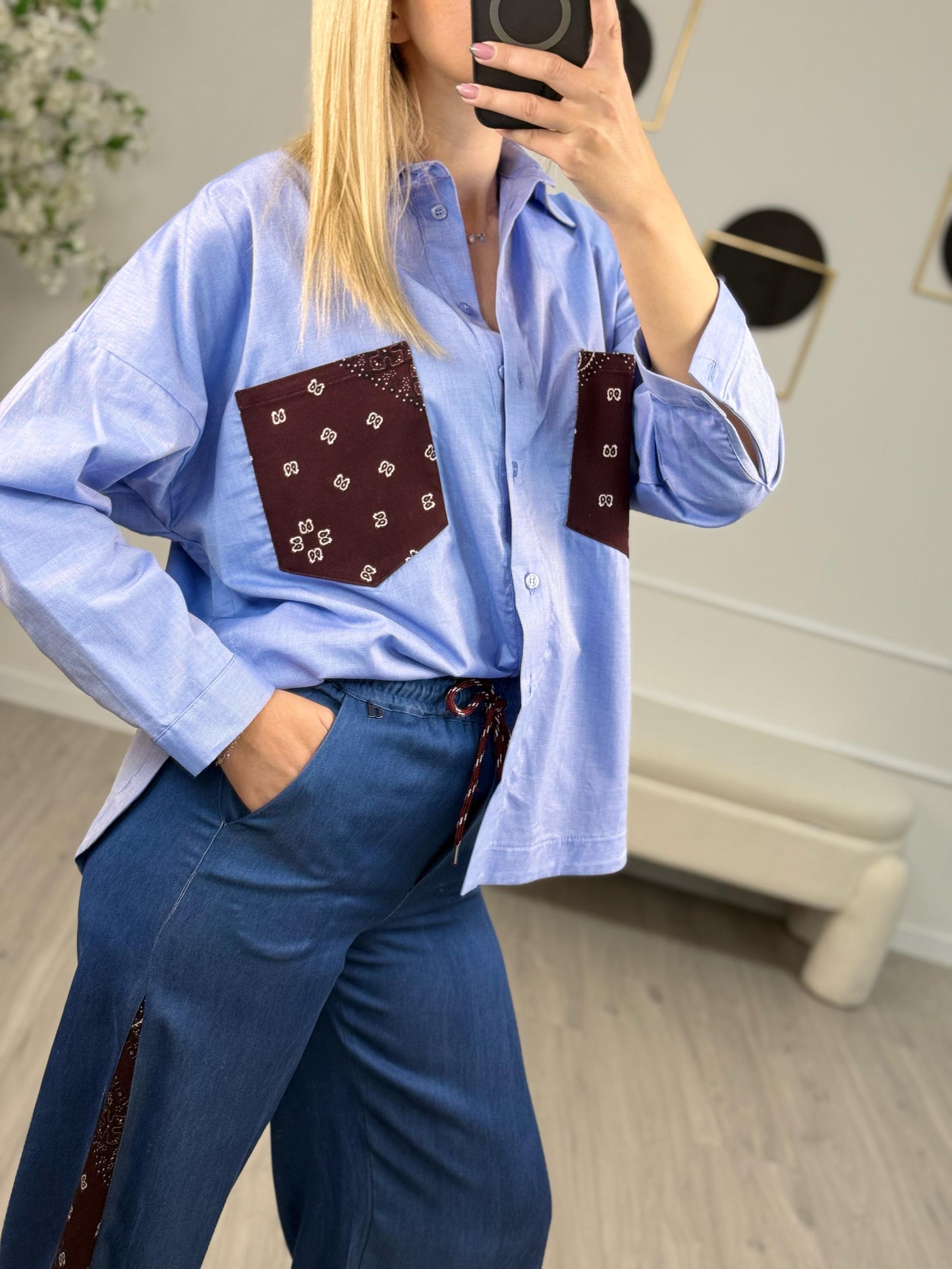 Dixie Camicia Celeste con Tasche Bandana Bordeaux
