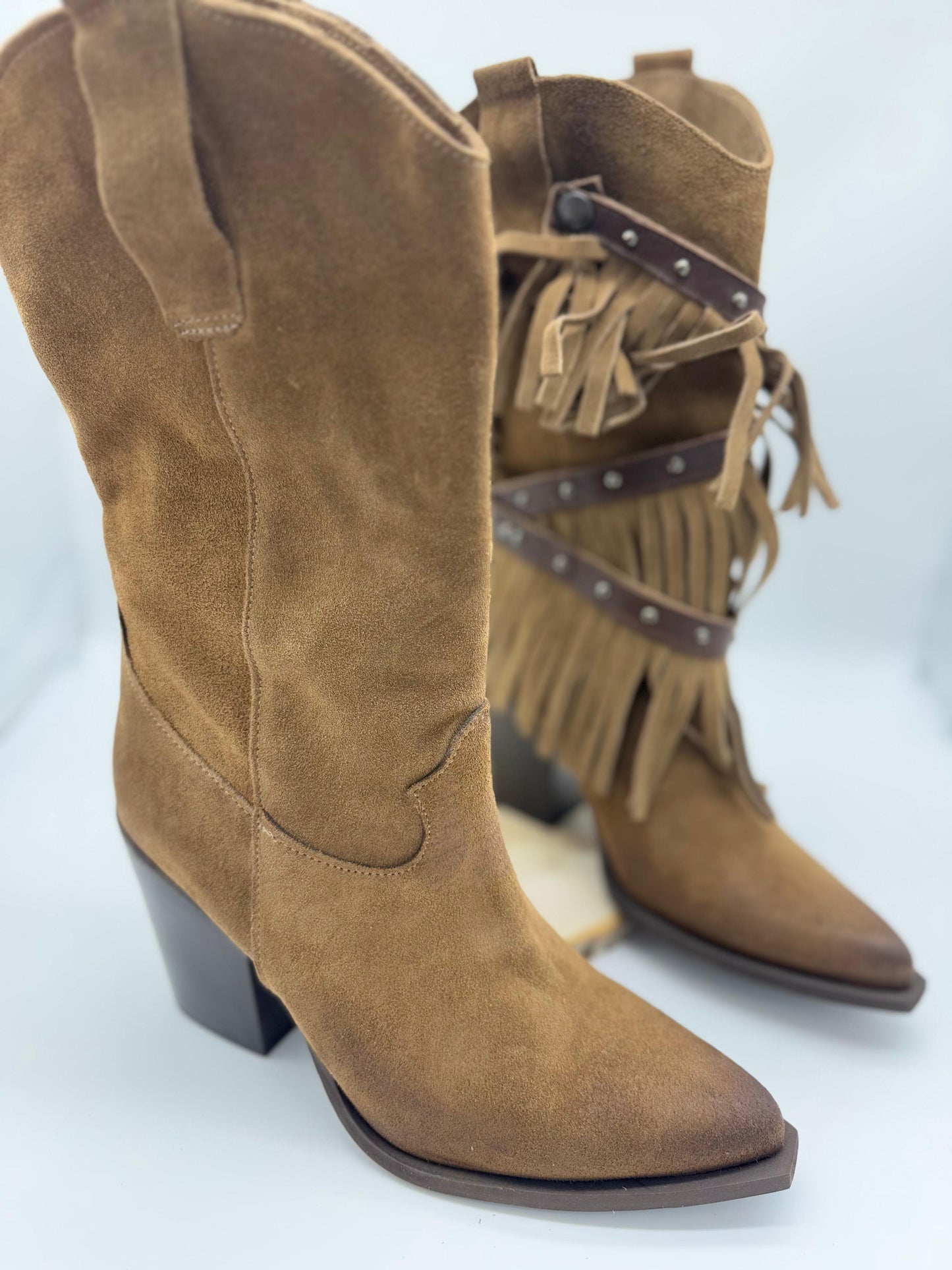 DIVINE FOLLIE - Stivale Frange Texano Camoscio Taupe