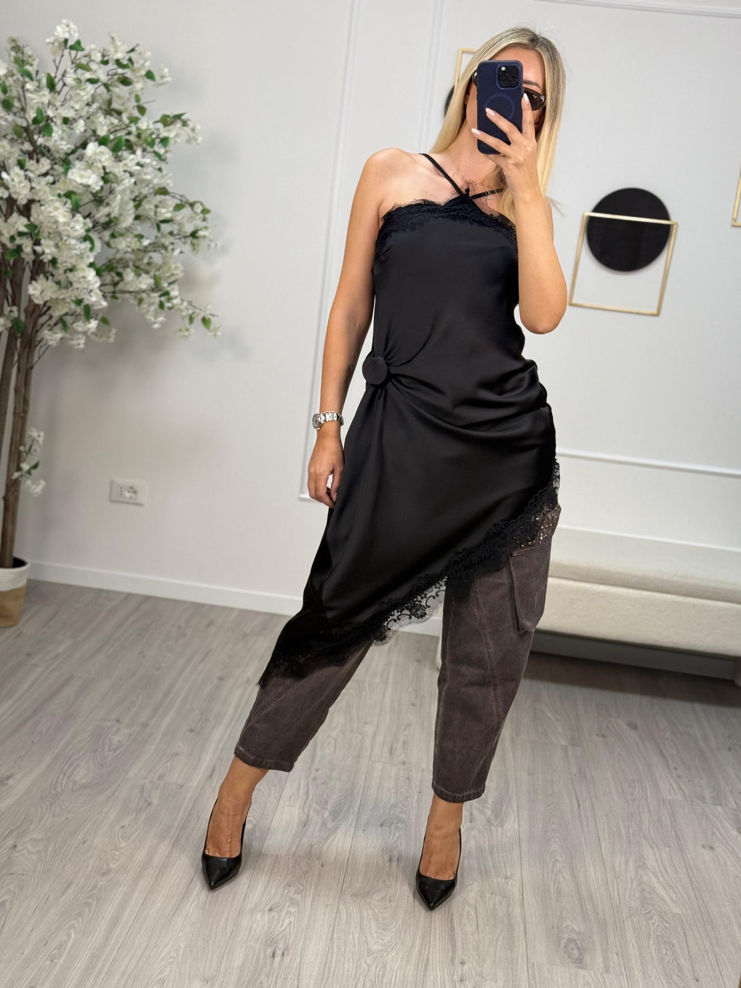Abito Asimmetrico In Pizzo Haveone