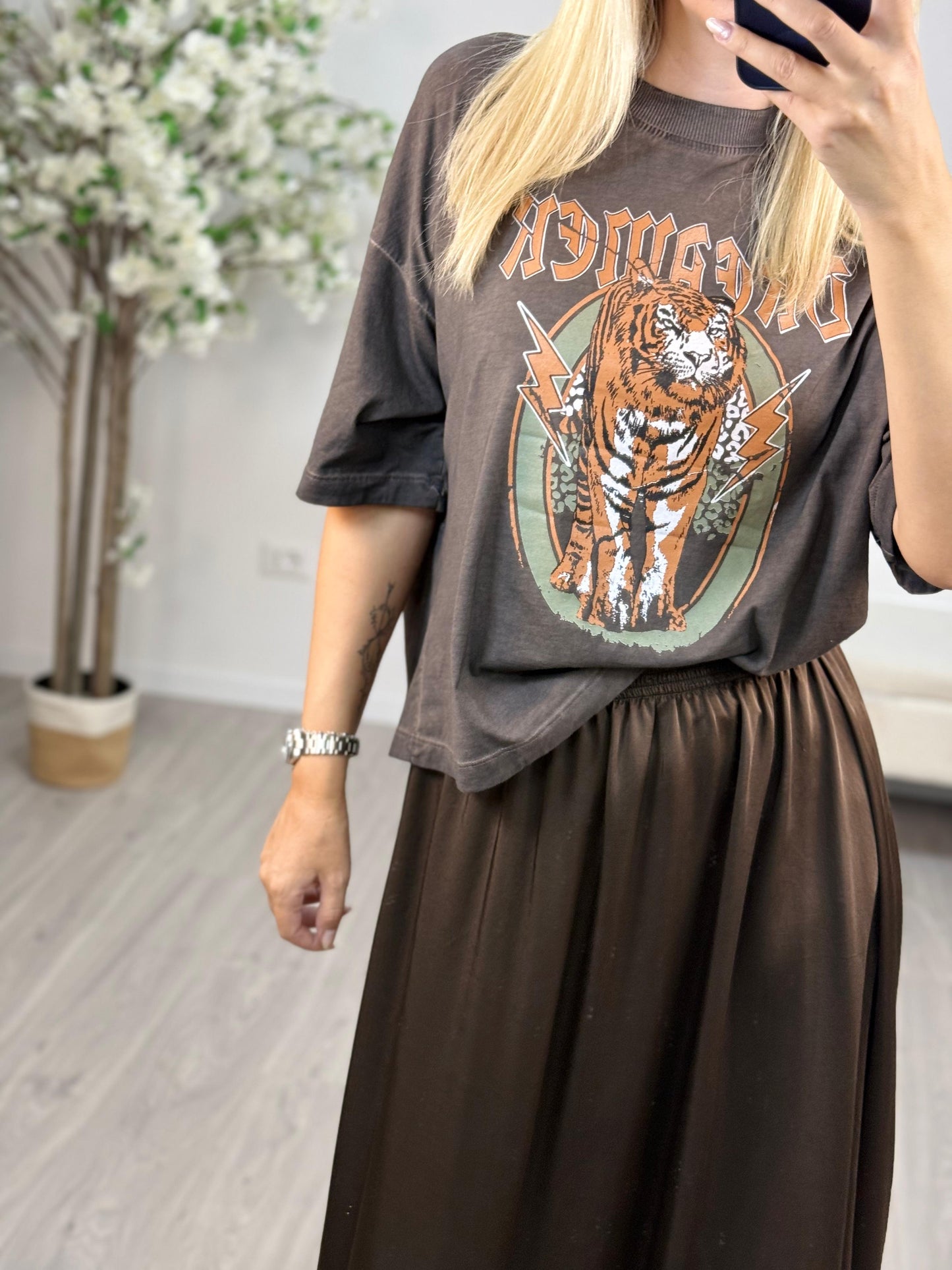 T-shirt Over Tigre