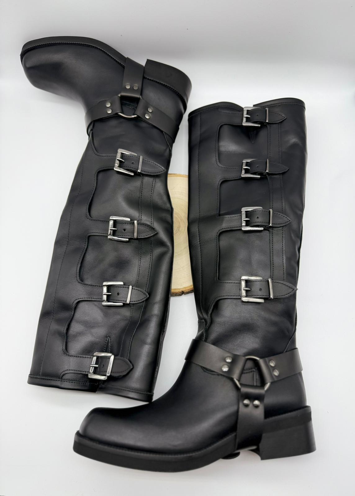 Biker Con Fibbie Divine Follie