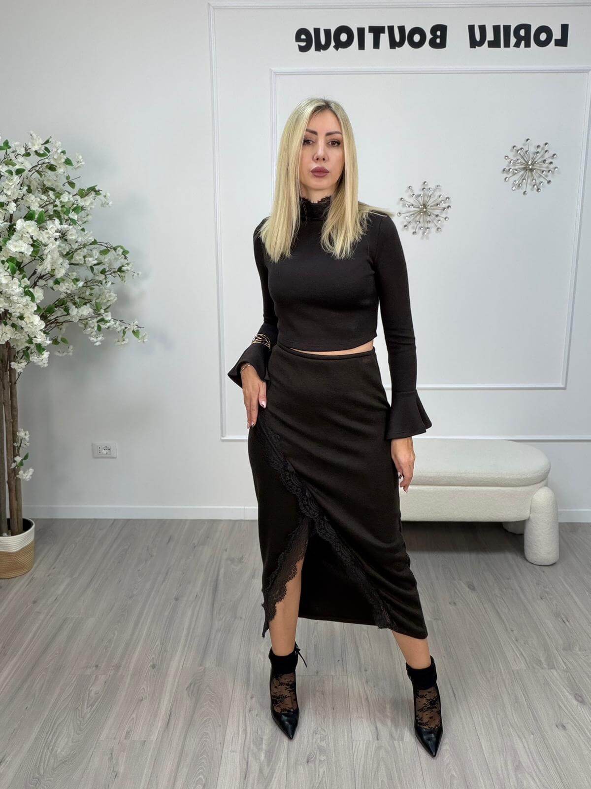 Completo Gonna Portafoglio + Maglia Donna Moro