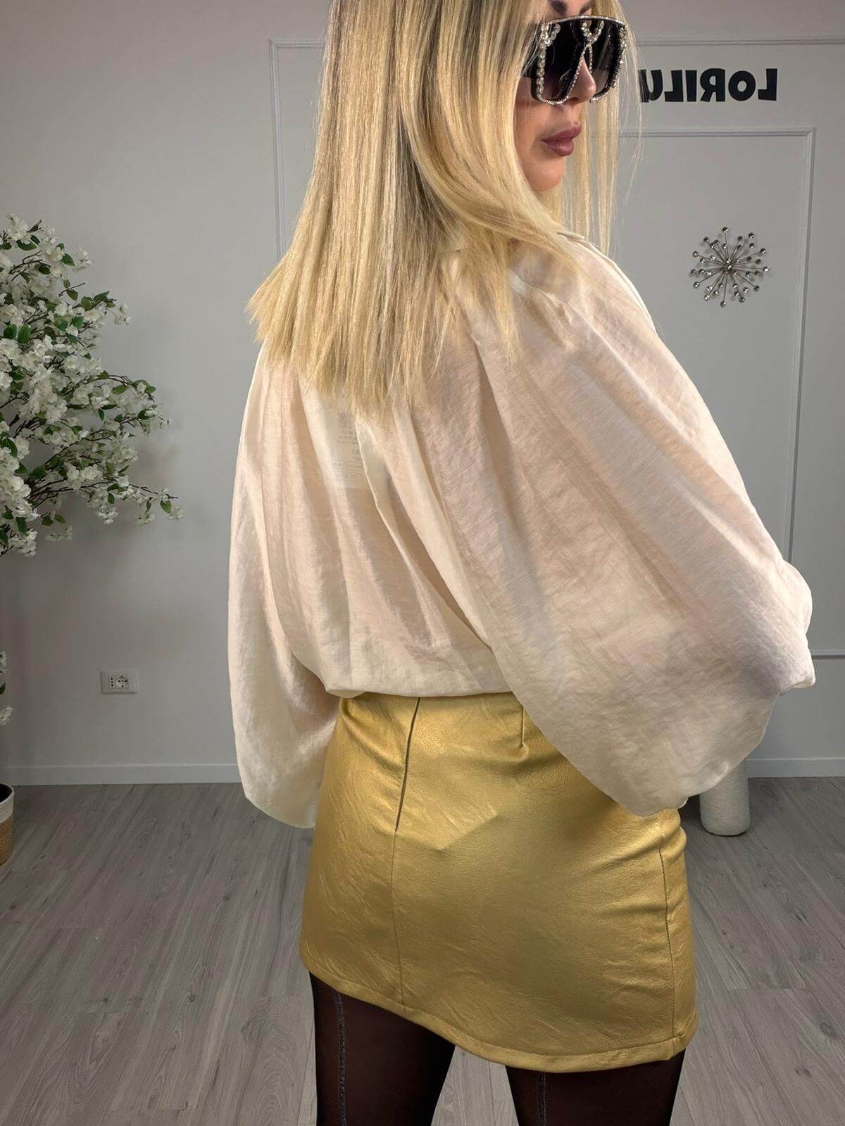 Susy Mix Camicia Donna Bianco con Ricami al Polso