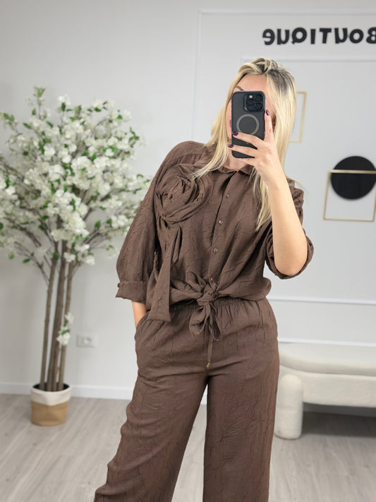 Tensione In Camicia