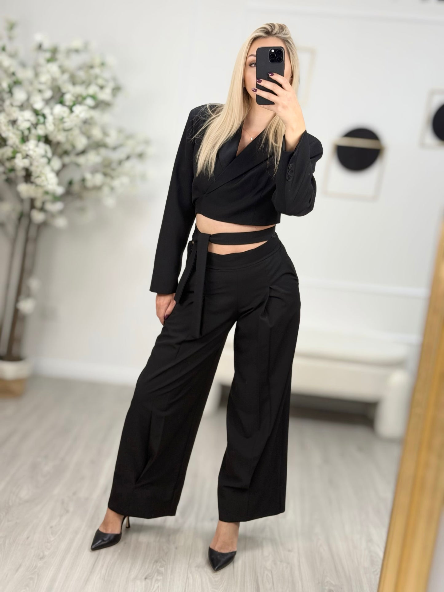 Lumina Pantaloni
