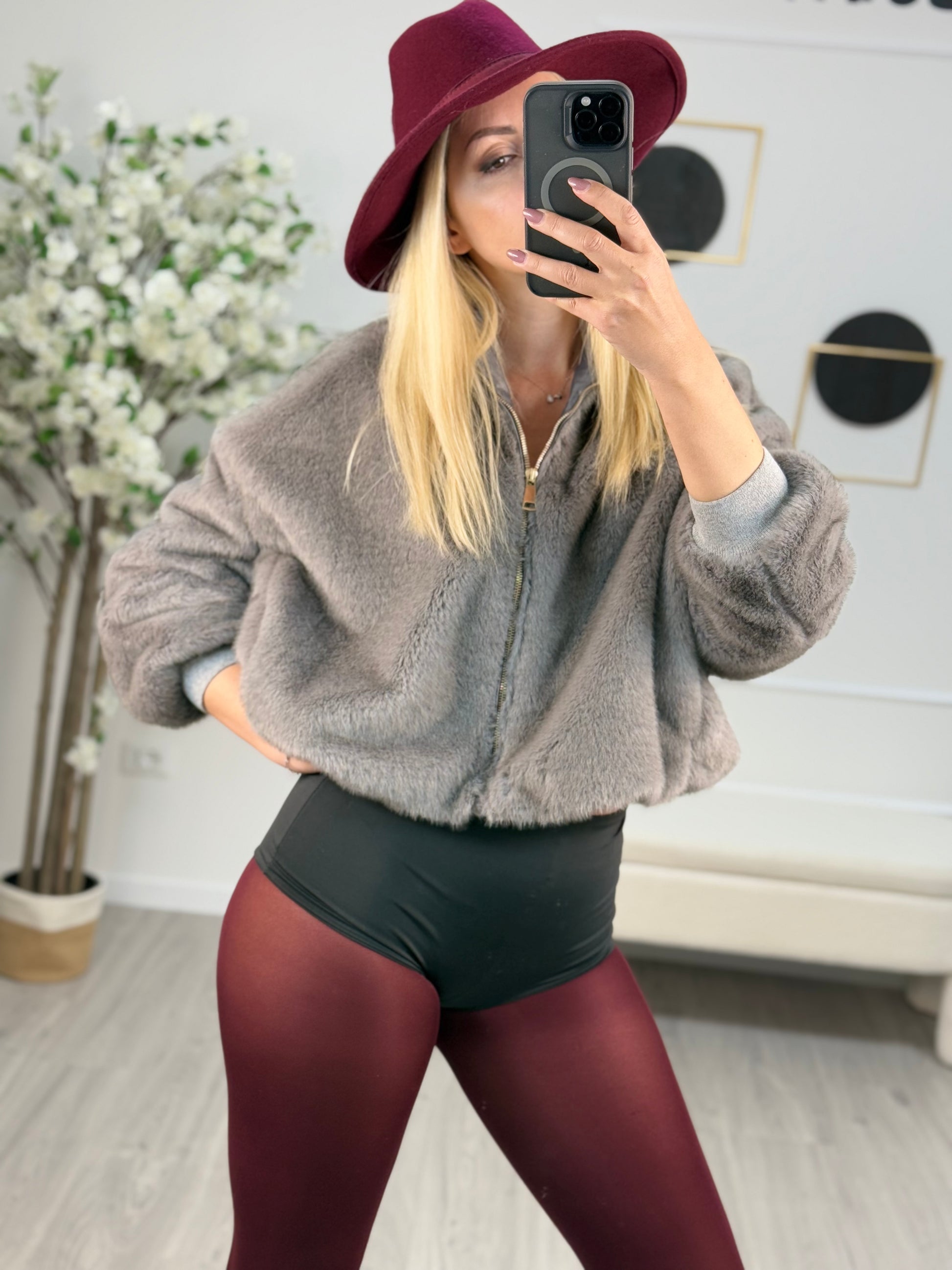 Senza titolo 9gen_16:28 Lorilu Boutique