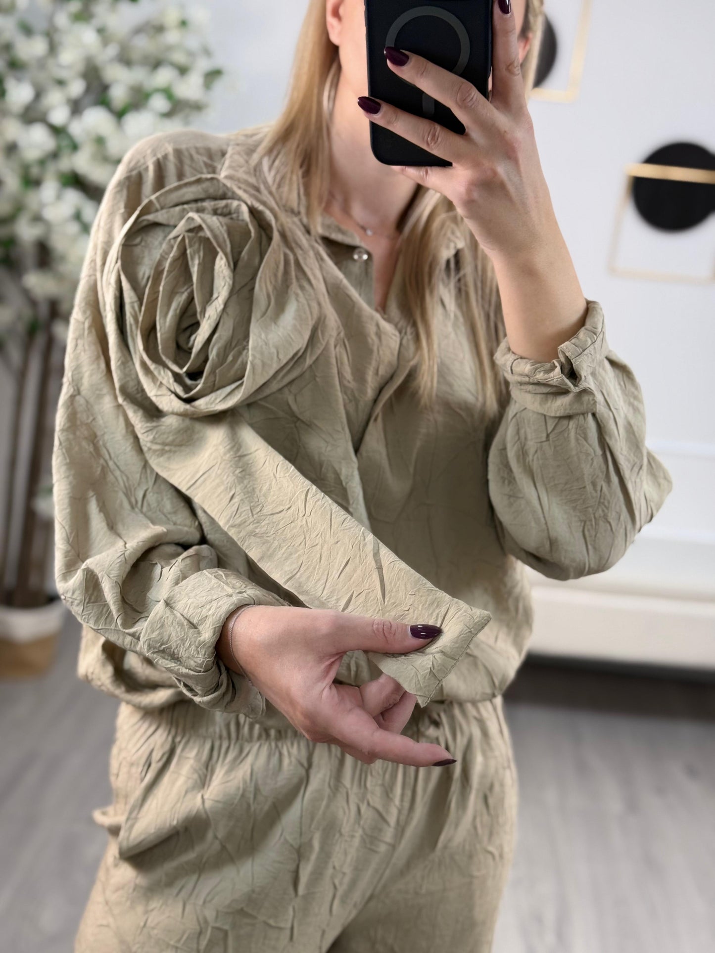 Tensione In Camicia