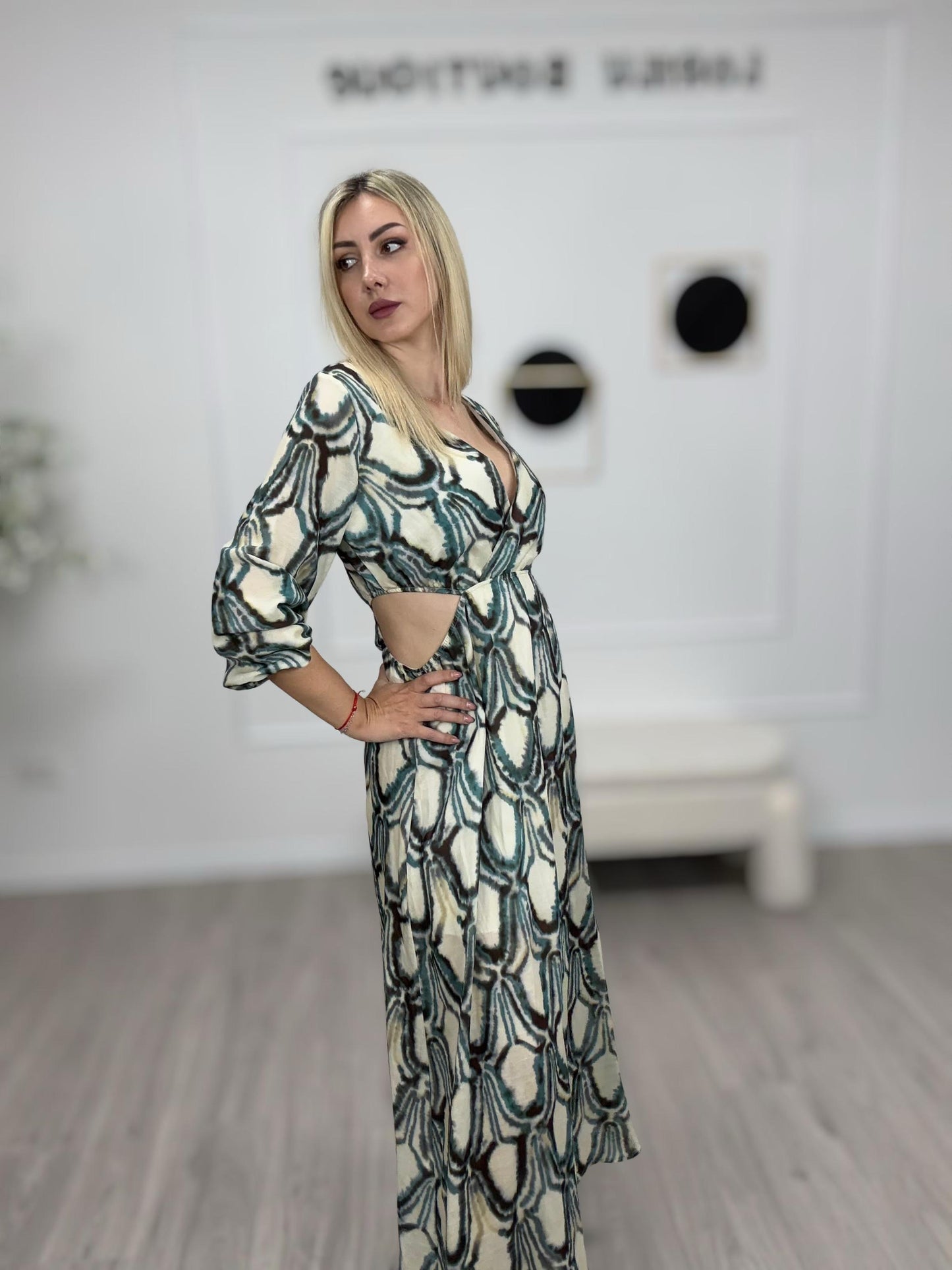 Dixie Abito