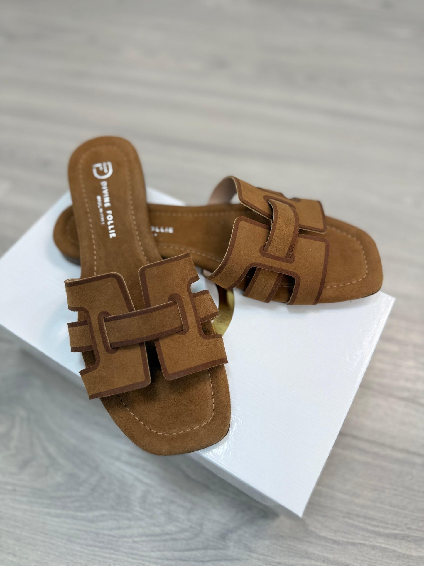 Divine Follie Ciabatte Camoscio