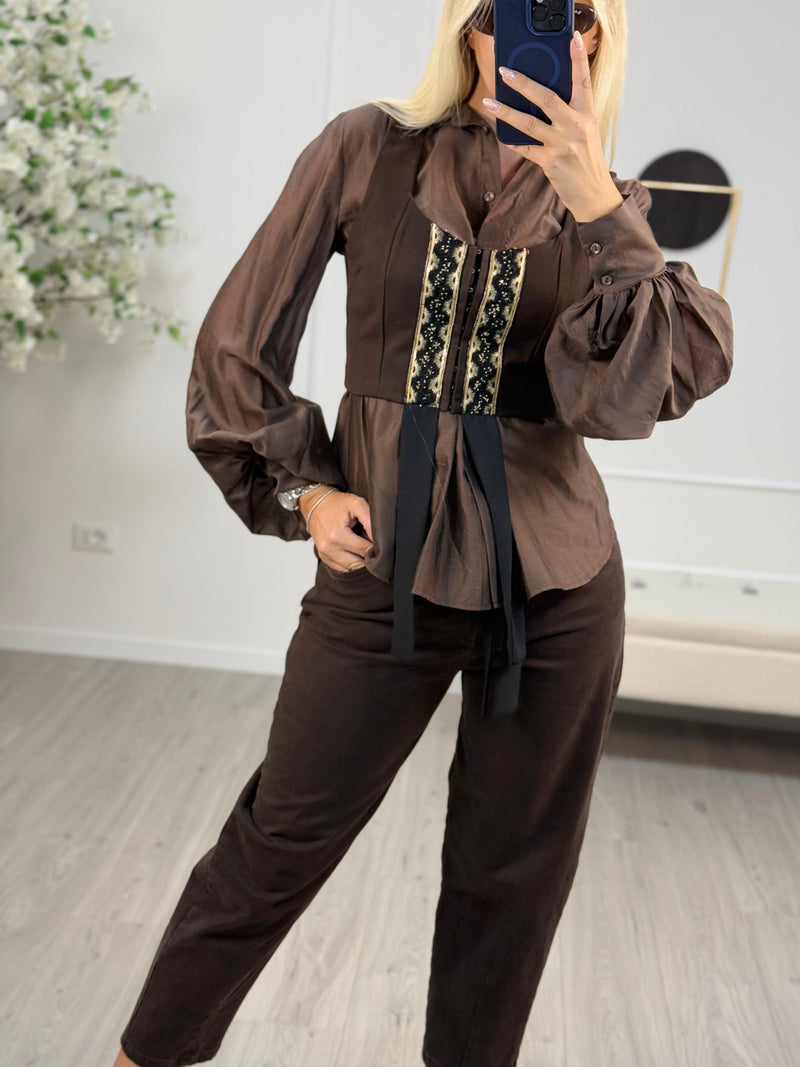Tensione In Camicia e Gilet Completo Donna -