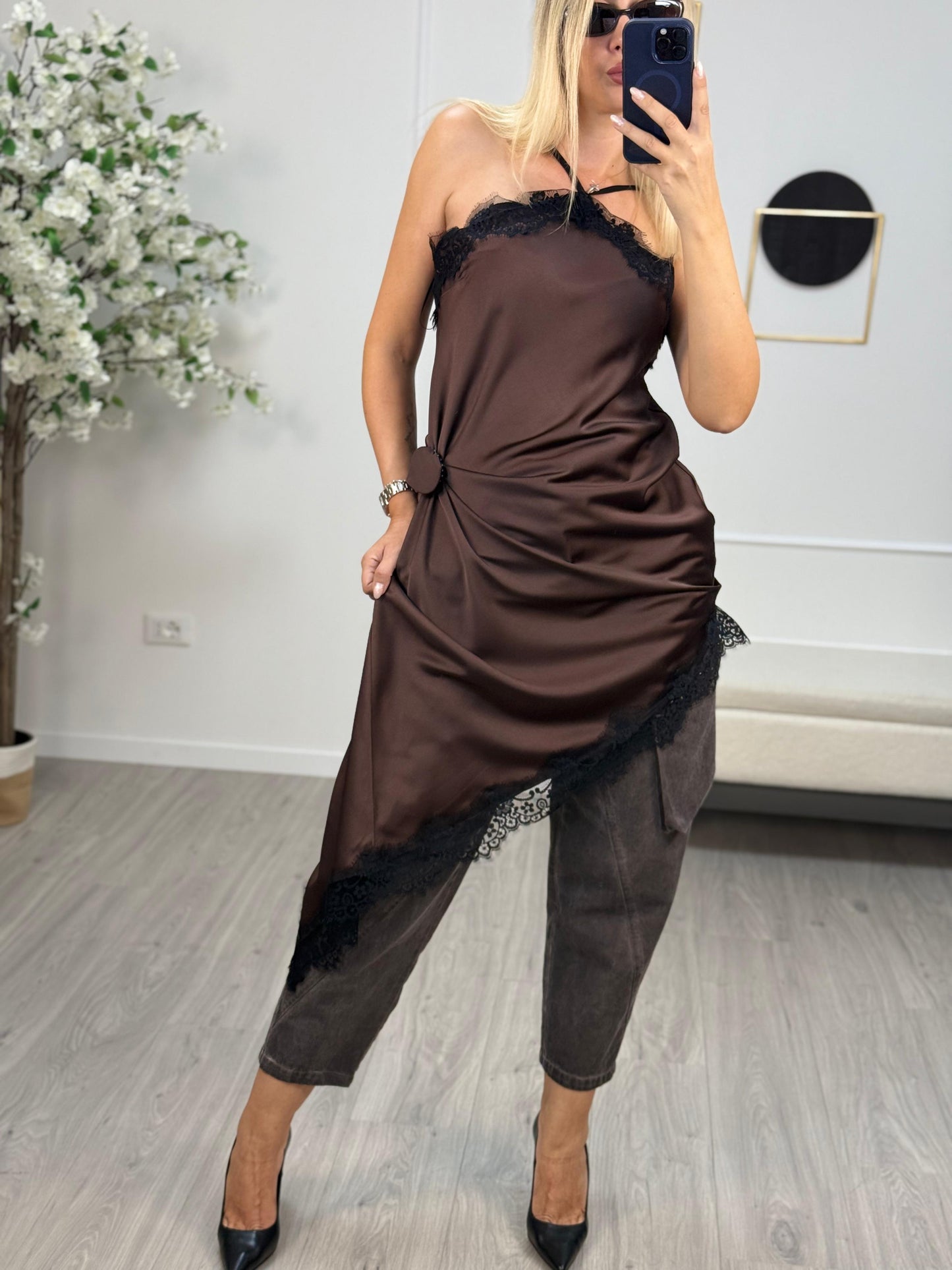 Abito Asimmetrico In Pizzo Haveone