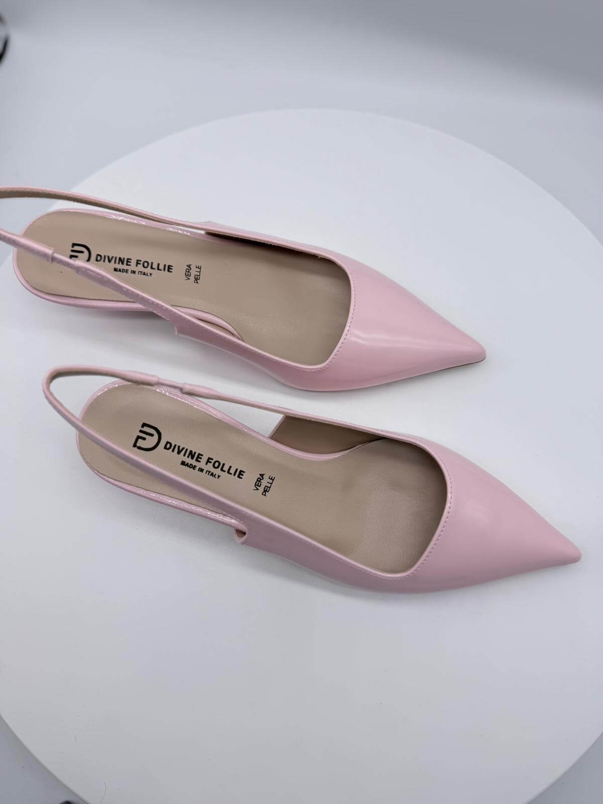 Divine Follie Slingback Donna Vernice Rosa