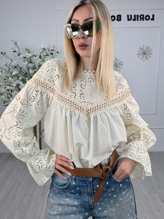 Camicia Tensione in cotone con pizzo – panna