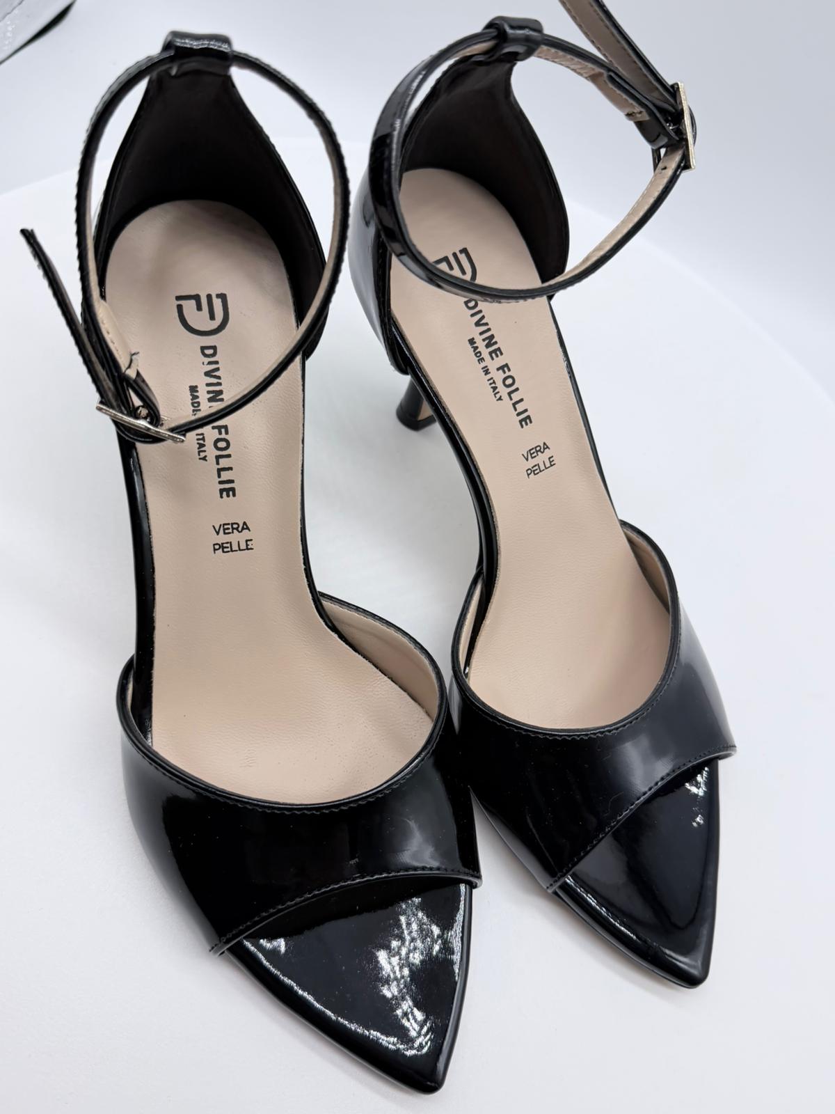 Sandalo Divine Follie – Vernice Nero Lucido