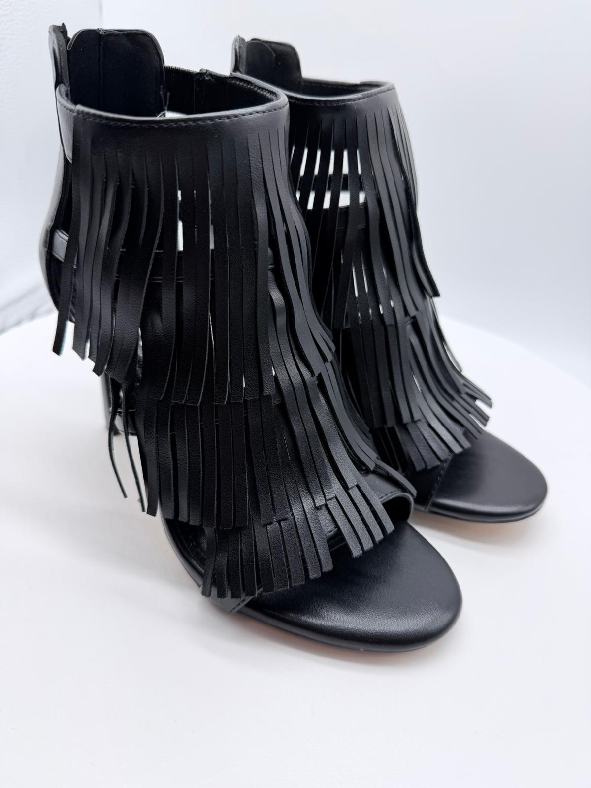 Sandalo Divine Follie con Frange – Nero Boho