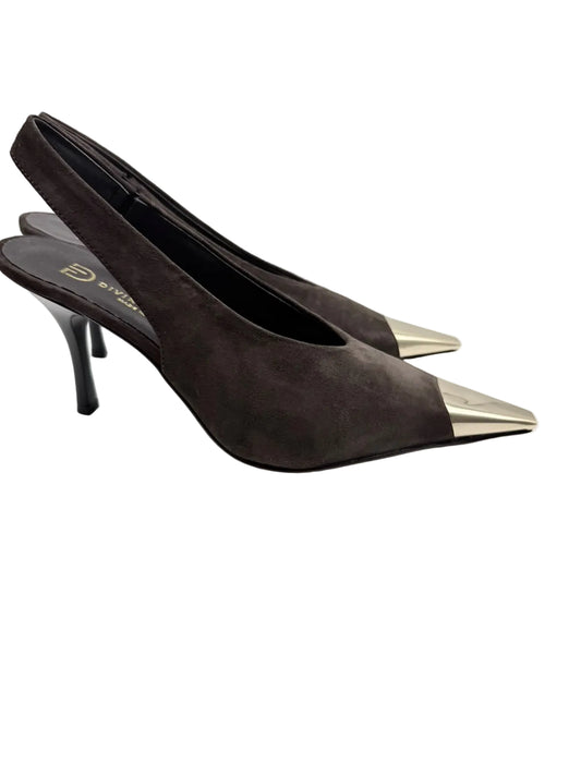 Decolleté Slingback con Punta Metallica – Divine Follie