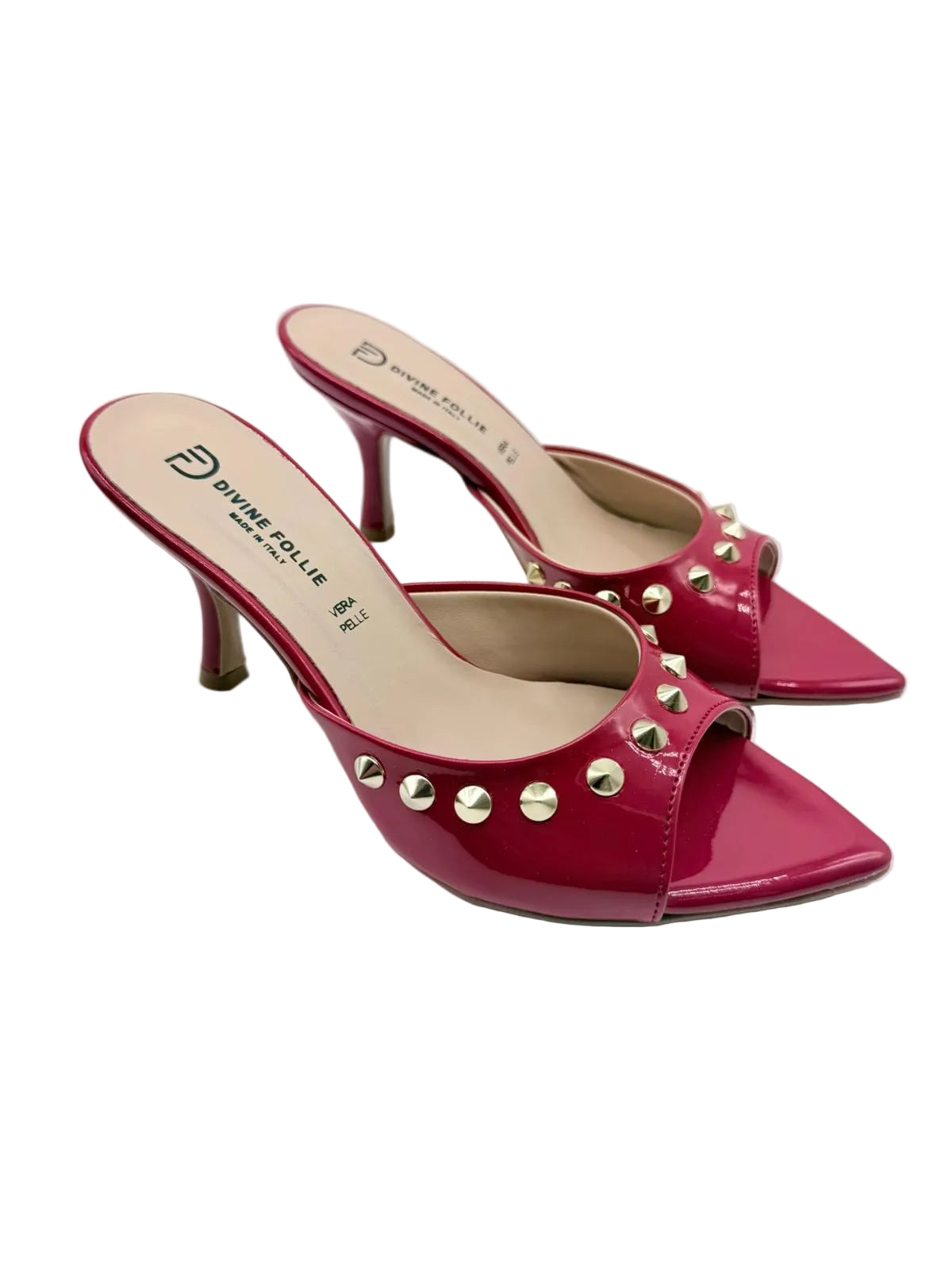 Sandali Divine Follie in Vernice Rossa con Borchie