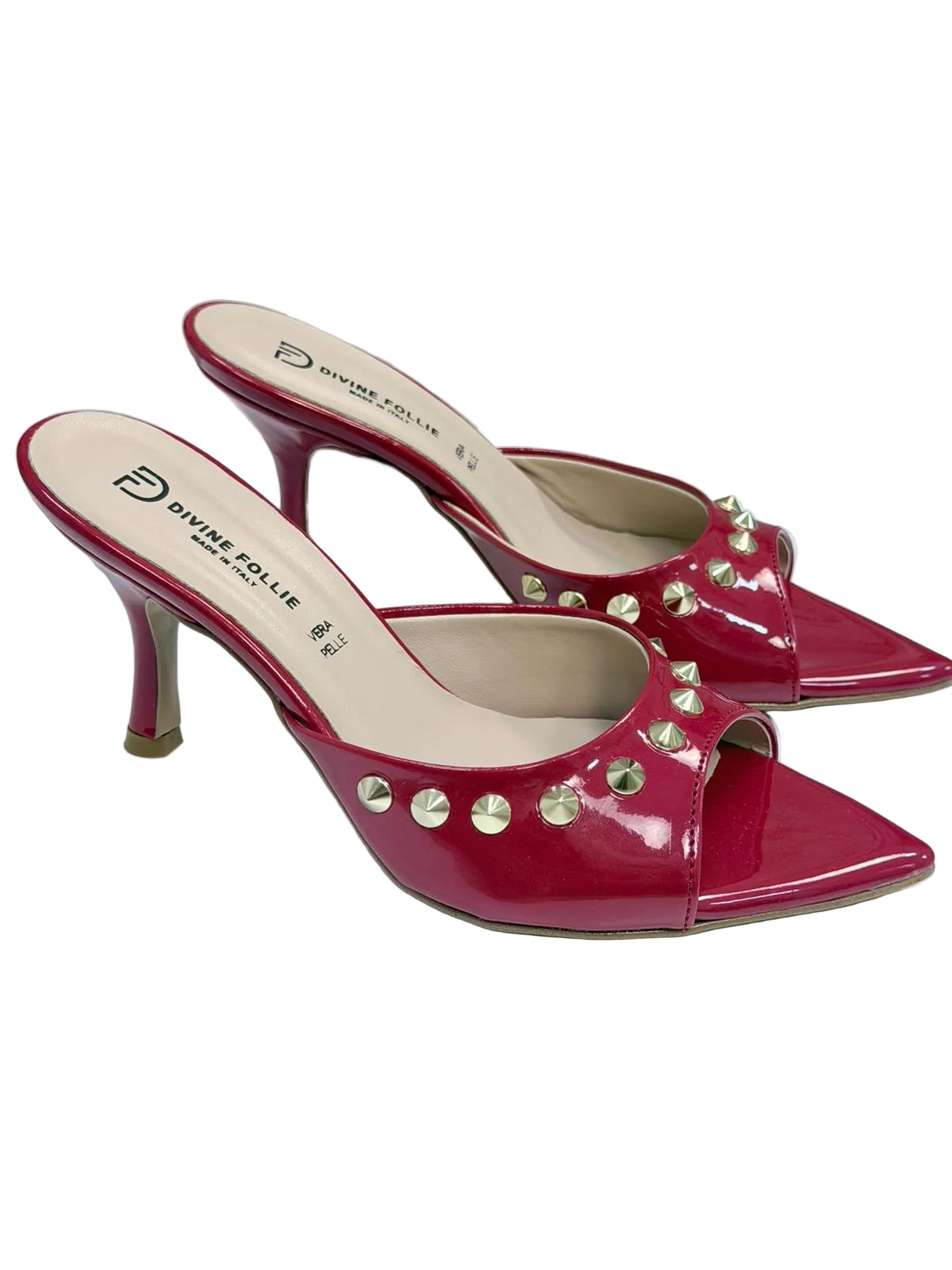 Sandali Divine Follie in Vernice Rossa con Borchie