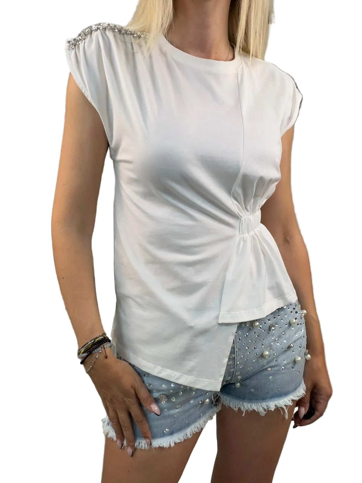 T-Shirt Asimmetrica Gioiello – VICOLO